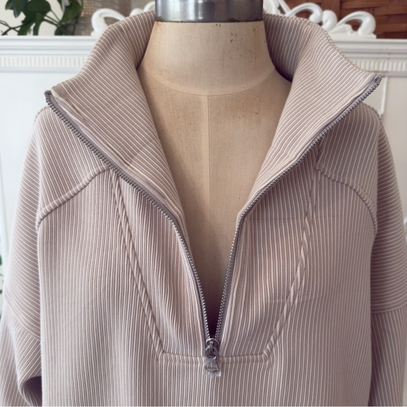NWOT Varley Rhea 2.0 Half Zip Pullover - Picture 6 of 11